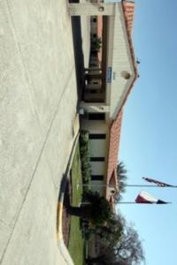 Edinburg Executive Inn Экстерьер фото