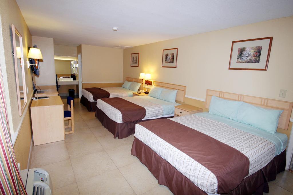 Edinburg Executive Inn Экстерьер фото