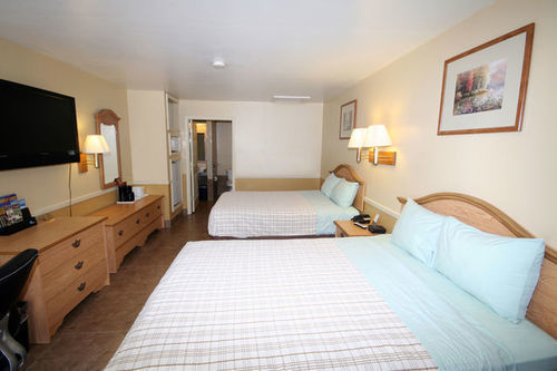 Edinburg Executive Inn Экстерьер фото